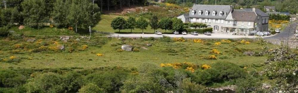 Отель Le Relais De L'Aubrac Насбиналь Экстерьер фото